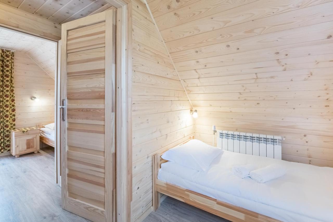 Domki Z Bali - Pod Termami Szaflary Exteriör bild